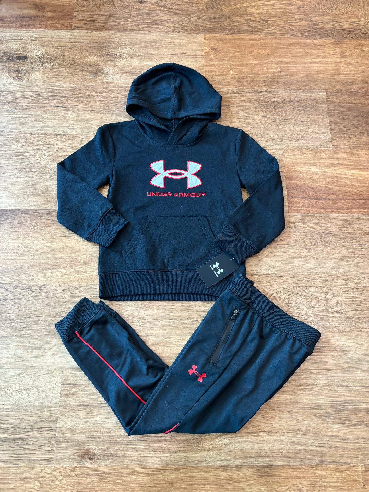 Black/Red Pennant Pant - The Swanky Shack