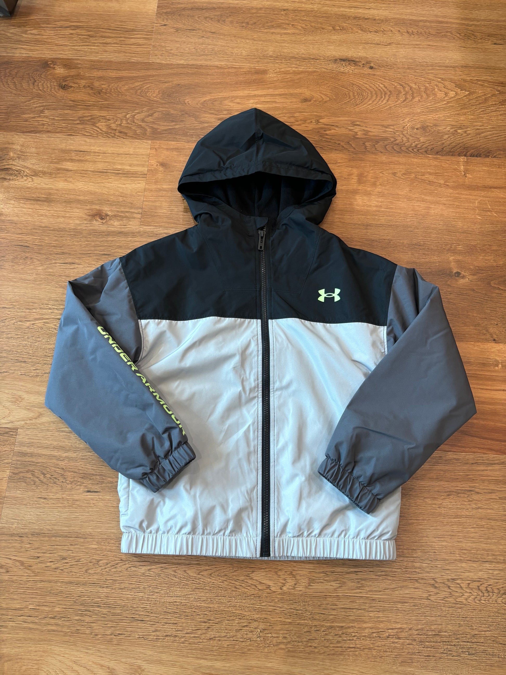 UA Castlerock Windbreaker - The Swanky Shack