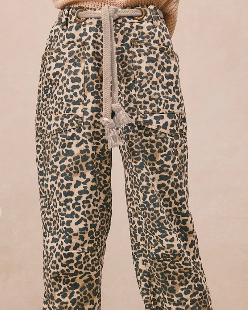 Leo Tan Barrel Jean