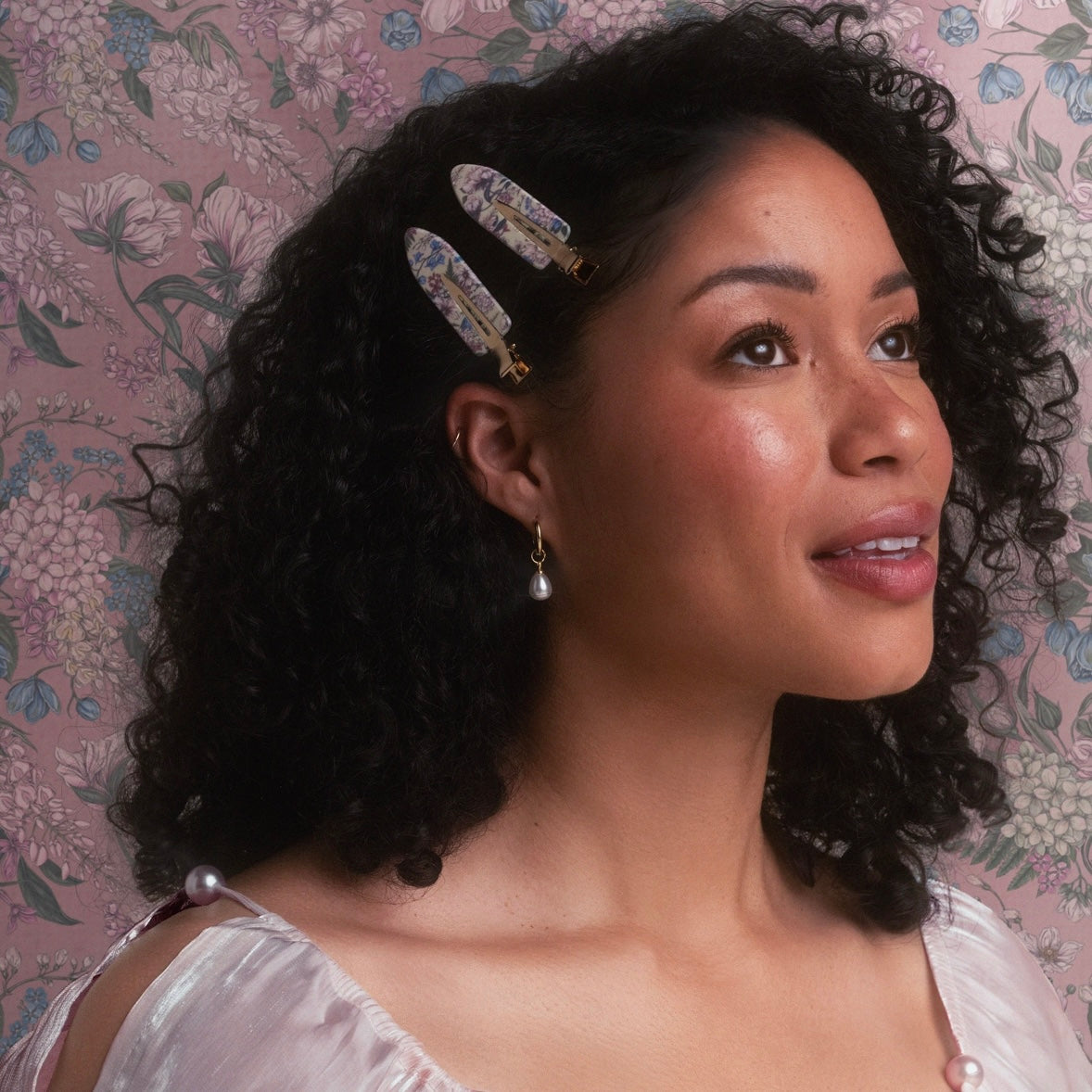 Bridgerton Creaseless Clips - The Swanky Shack