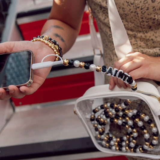 Black & Gold 6ft Charger