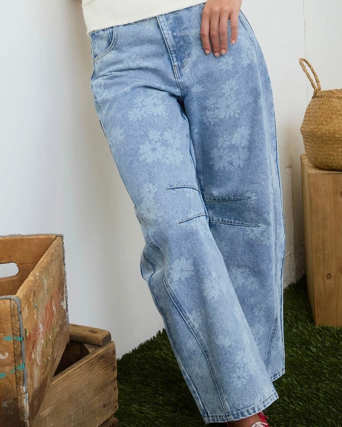 Floral Barrel Jeans - The Swanky Shack