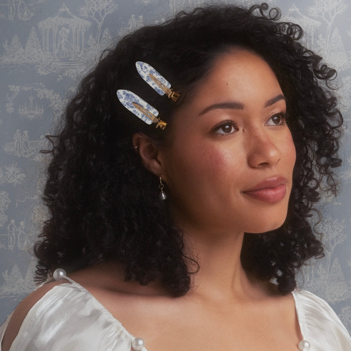 Bridgerton Creaseless Clips - The Swanky Shack