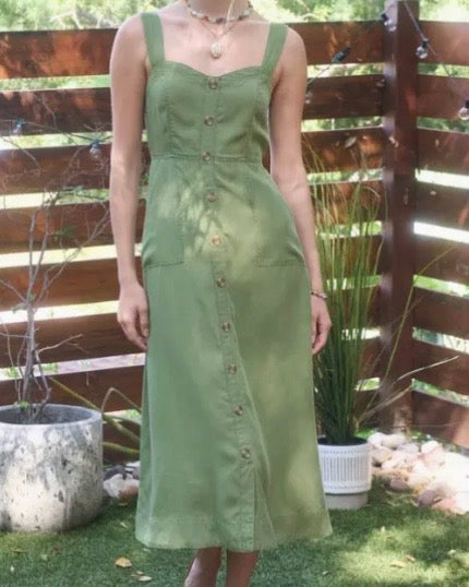 Green Sweetheart Midi Dress - The Swanky Shack