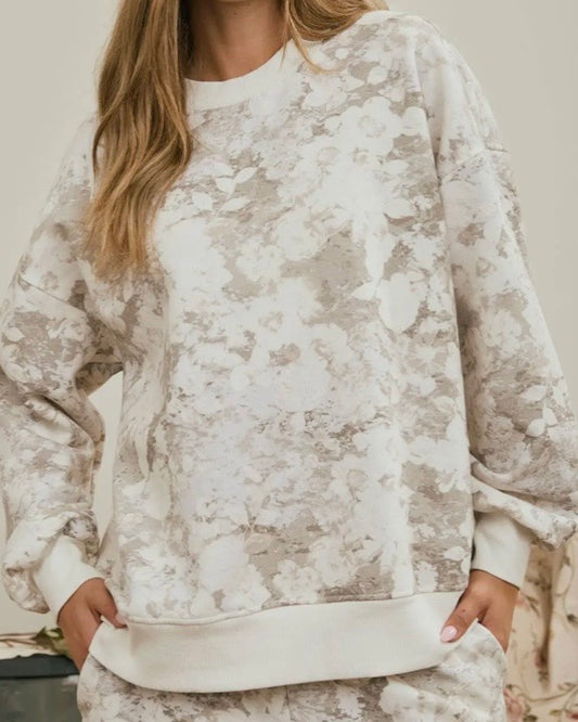 Floral Wash Pullover